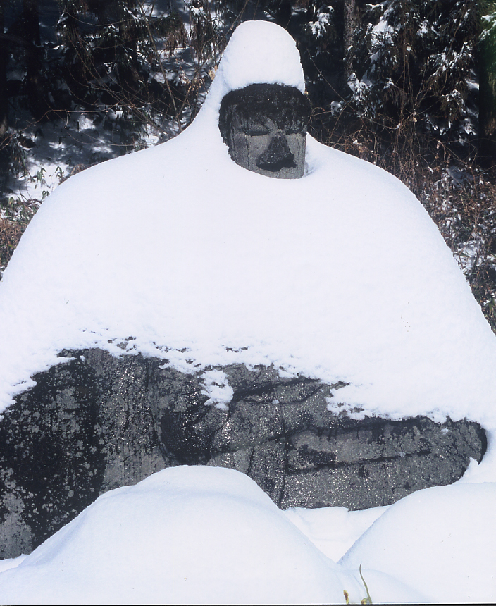 万治の石仏（まんじのせきぶつ）　Manji No Sekibutsu(Stone Buddha)