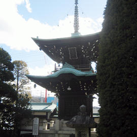 蚕霊供養塔（照光寺）