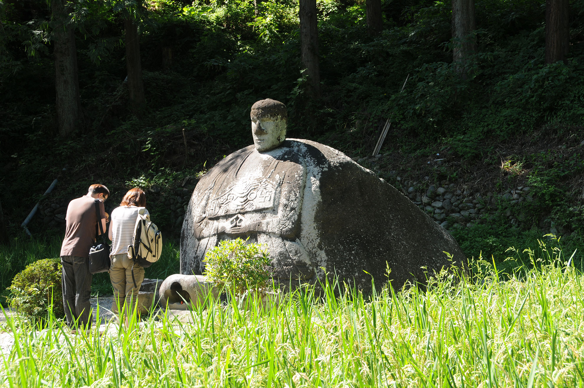 万治の石仏（まんじのせきぶつ）　Manji No Sekibutsu(Stone Buddha)